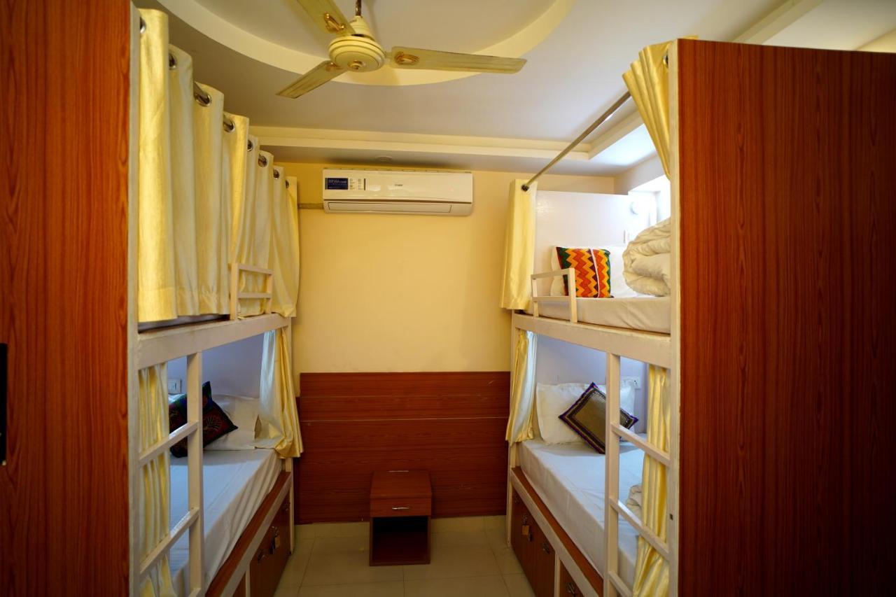 Karwaan Hostel Rishīkesh Exterior foto